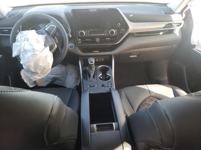Photo 8 from auction – 2024 TOYOTA HIGHLANDER with VIN 5TDKBRCH2RS636664