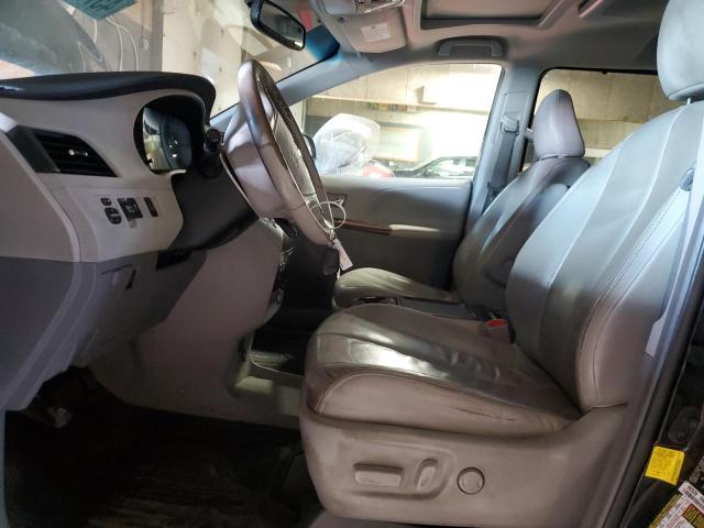 Photo 7 from auction – 2013 TOYOTA SIENNA XLE with VIN 5TDYK3DC4DS288904