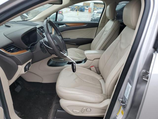 Photo 7 from auction – 2017 LINCOLN MKC SELECT with VIN 5LMCJ2C92HUL14715