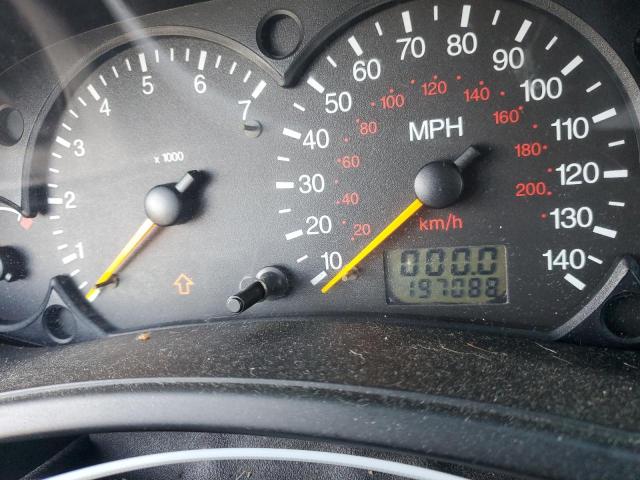Photo 9 from auction – 2000 FORD FOCUS ZX3 with VIN 3FAFP3130YR156704