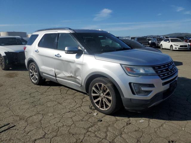 Photo 4 from auction – 2016 FORD EXPLORER L with VIN 1FM5K7F81GGA99270