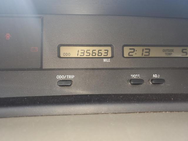 Photo 9 from auction – 2001 TOYOTA AVALON XL with VIN 4T1BF28B51U125896