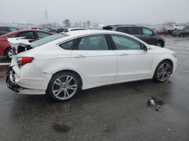 Photo 3 from auction – 2017 FORD FUSION TIT with VIN 3FA6P0D99HR225727