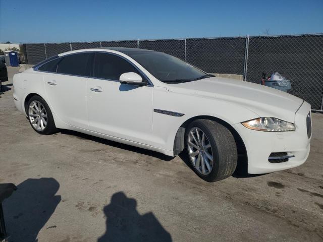 Photo 4 from auction – 2013 JAGUAR XJ with VIN SAJWJ1CD7D8V49845