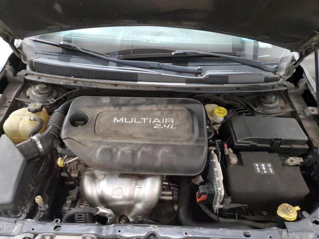 Снимка 11 от търг – 2015 CHRYSLER 200 LIMITE с VIN 1C3CCCAB2FN502837