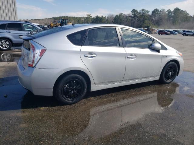Photo 3 from auction – 2013 TOYOTA PRIUS with VIN JTDKN3DU4D5647700