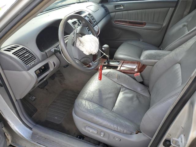 Photo 7 from auction – 2005 TOYOTA CAMRY LE with VIN 4T1BF30K05U594451