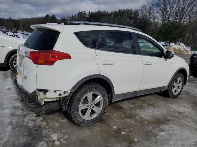 Photo 3 from auction – 2015 TOYOTA RAV4 XLE with VIN JTMRFREV0FD157236