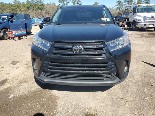 Foto 5 de la subasta – 2018 TOYOTA HIGHLANDER con VIN 5TDKZRFH7JS287870