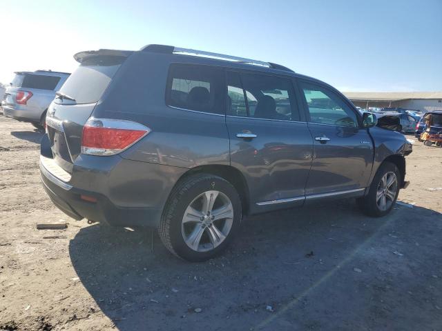 Photo 3 from auction – 2013 TOYOTA HIGHLANDER with VIN 5TDDK3EH2DS227754