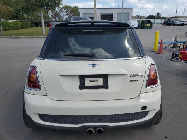 Photo 6 from auction – 2007 MINI COOPER S with VIN WMWMF73507TL91107