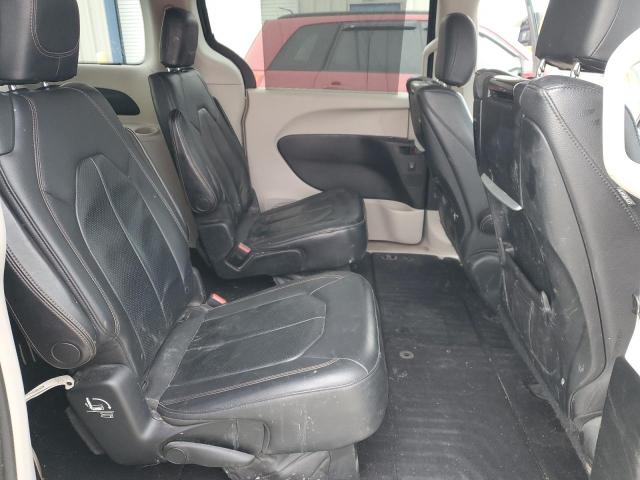 Photo 11 from auction – 2018 CHRYSLER PACIFICA T with VIN 2C4RC1EGXJR114959