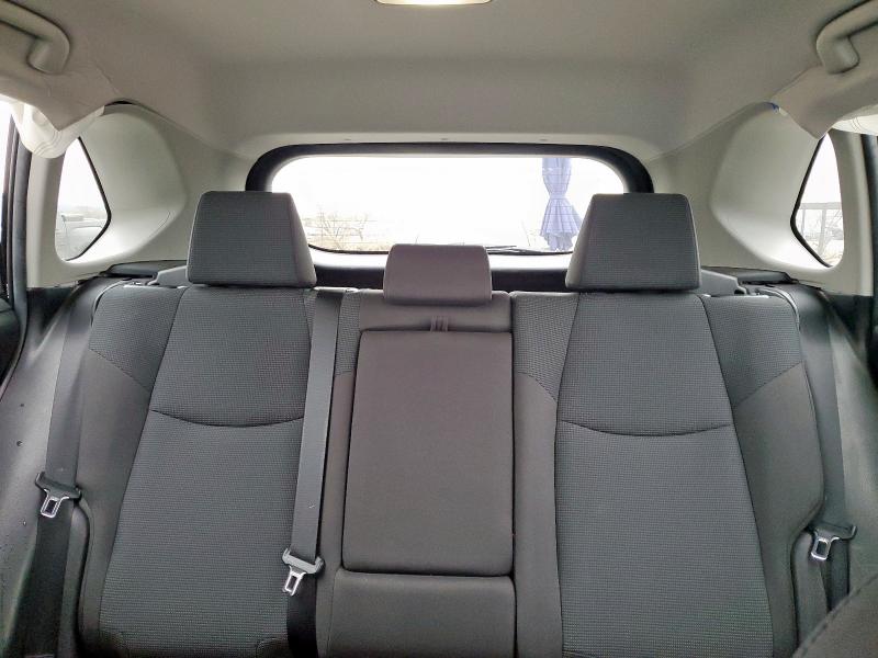 Photo 10 from auction – 2022 TOYOTA RAV4 LE with VIN 4T3LWRFV5NU050382