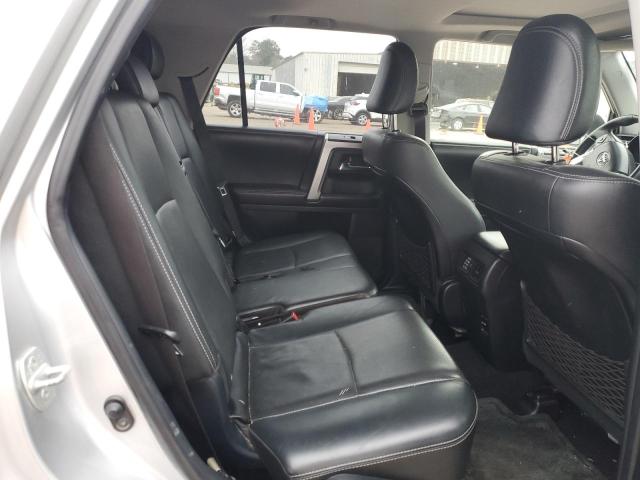 Photo 11 from auction – 2015 TOYOTA 4RUNNER SR with VIN JTEZU5JR1F5108463