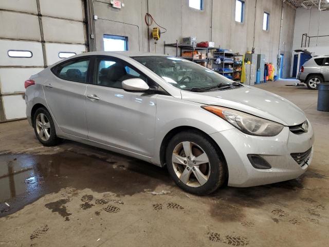 Photo 4 from auction – 2011 HYUNDAI ELANTRA GL with VIN KMHDH4AE5BU140029