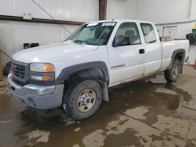 GMC SIERRA C25 2003 with VIN 1GTHC29U83E309363 - Photo from auction