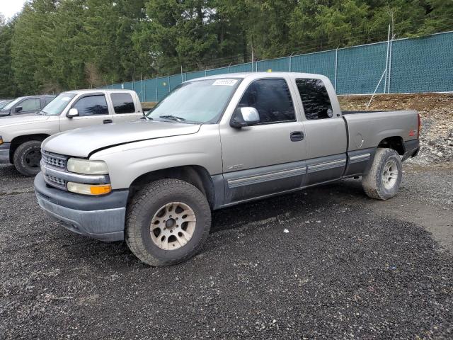 CHEVROLET SILVERADO 2000 with VIN 1GCEK19T0YE215802 - Photo from auction