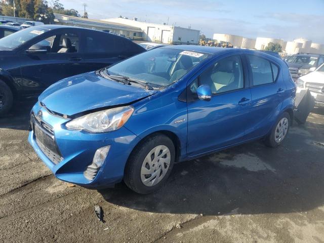 TOYOTA PRIUS C 2016 with VIN JTDKDTB33G1115685 - Photo from auction