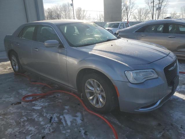 Photo 4 from auction – 2015 CHRYSLER 300 LIMITE with VIN 2C3CCAAGXFH828636