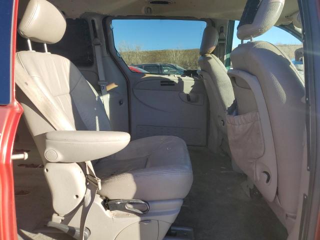 Photo 11 from auction – 2002 CHRYSLER TOWN & COU with VIN 2C4GP74L92R793735