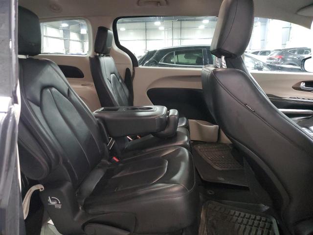 Photo 11 from auction – 2017 CHRYSLER PACIFICA T with VIN 2C4RC1BG3HR517454
