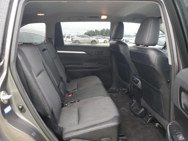 Photo 11 from auction – 2015 TOYOTA HIGHLANDER with VIN 5TDZKRFH8FS057264