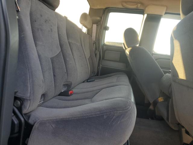 Photo 10 from auction – 2005 GMC NEW SIERRA with VIN 1GTHK39U65E184052