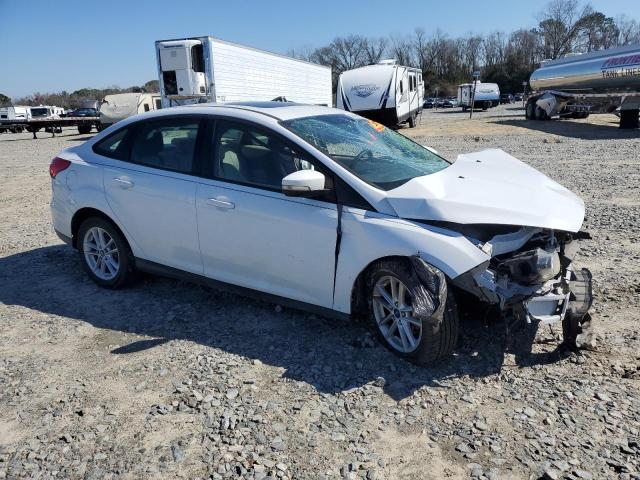 Photo 4 from auction – 2015 FORD FOCUS SE with VIN 1FADP3F25FL227544