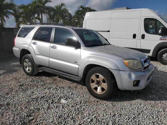 Photo 4 from auction – 2006 TOYOTA 4RUNNER SR with VIN JTEZU14R568062042