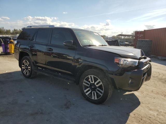Photo 4 from auction – 2016 TOYOTA 4RUNNER SR with VIN JTEBU5JR1G5372026