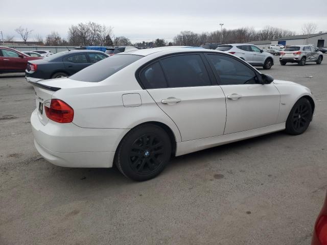 Photo 3 from auction – 2007 BMW 328 XI with VIN WBAVC935X7KX53295