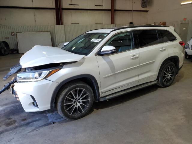 TOYOTA HIGHLANDER 2017 with VIN 5TDKZRFH3HS517396 - Photo from auction