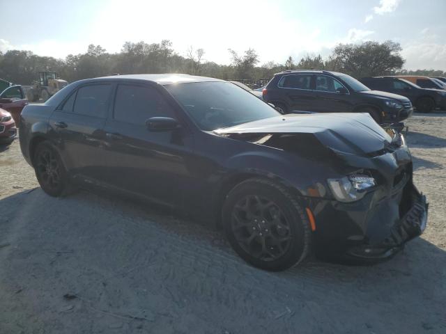 Снимка 4 от търг – 2019 CHRYSLER 300 S с VIN 2C3CCAGG7KH610672