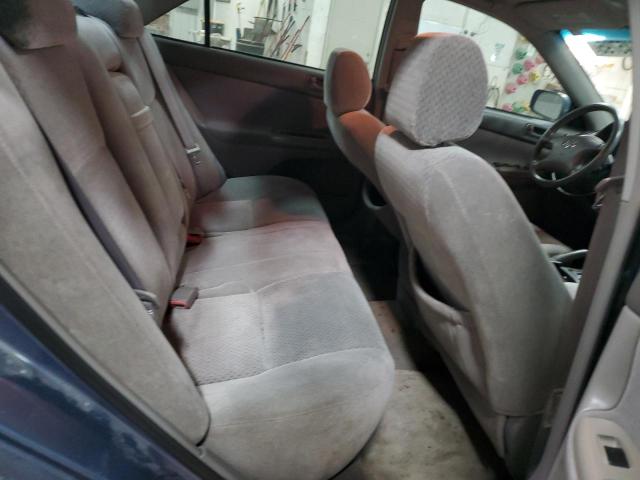 Photo 10 from auction – 2004 TOYOTA CAMRY LE with VIN 4T1BE32K34U925005