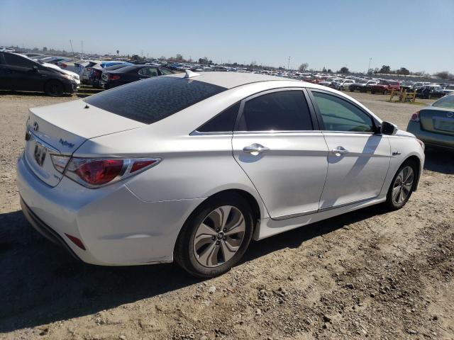 Photo 3 from auction – 2013 HYUNDAI SONATA HYB with VIN KMHEC4A44DA087385