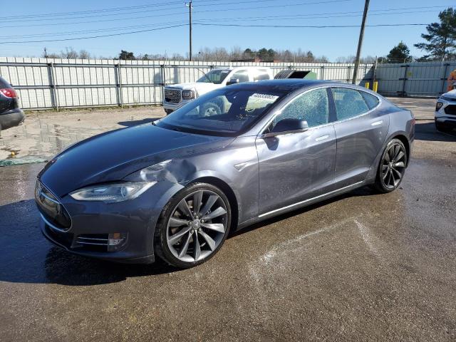 TESLA MODEL S 2016 with VIN 5YJSA1E2XGF128134 - Photo from auction