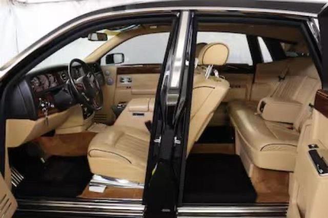 Photo 10 from auction – 2007 ROLLS-ROYCE PHANTOM with VIN SCA1S68547UX08408