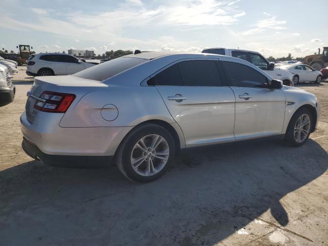 Photo 3 from auction – 2016 FORD TAURUS SEL with VIN 1FAHP2E84GG142187