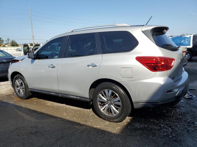 Photo 2 from auction – 2017 NISSAN PATHFINDER with VIN 5N1DR2MN2HC624221