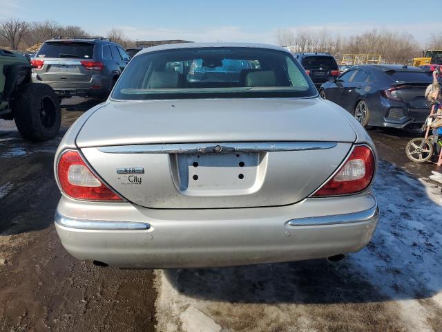 Photo 6 from auction – 2004 JAGUAR XJ8 with VIN SAJEA71C04SG04022