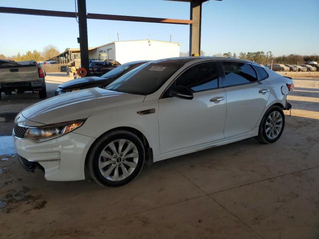 KIA OPTIMA EX 2016 with VIN 5XXGU4L31GG068865 - Photo from auction