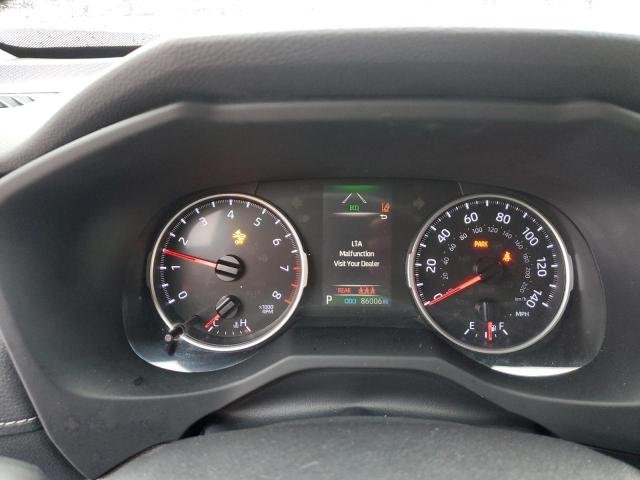 Photo 9 from auction – 2020 TOYOTA RAV4 LE with VIN JTMH1RFV2LD046398