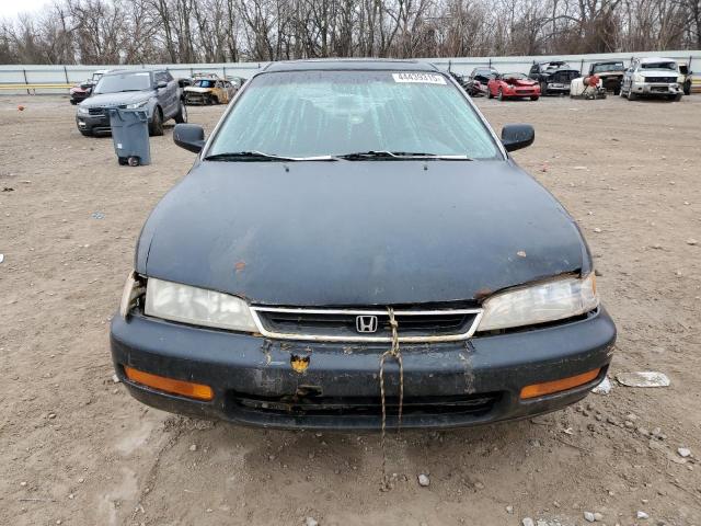 Photo 5 from auction – 1996 HONDA ACCORD EX with VIN 1HGCD5658TA082741
