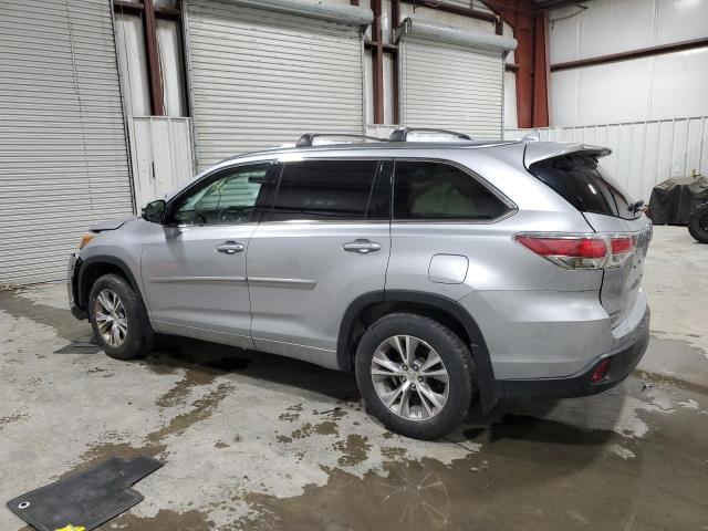 Снимка 2 от търг – 2015 TOYOTA HIGHLANDER с VIN 5TDJKRFH9FS099360