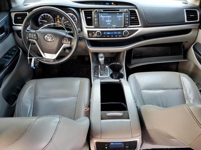 Photo 8 from auction – 2016 TOYOTA HIGHLANDER with VIN 5TDJKRFH7GS296495
