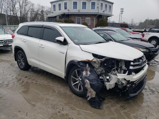 Photo 4 from auction – 2017 TOYOTA HIGHLANDER with VIN 5TDJGRFH8HS020944