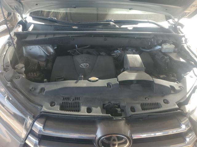 Foto 11 de la subasta – 2017 TOYOTA HIGHLANDER con VIN 5TDYZRFH8HS224104