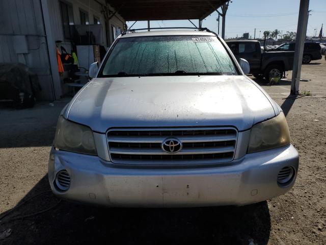 Photo 5 from auction – 2002 TOYOTA HIGHLANDER with VIN JTEGD21A620043701