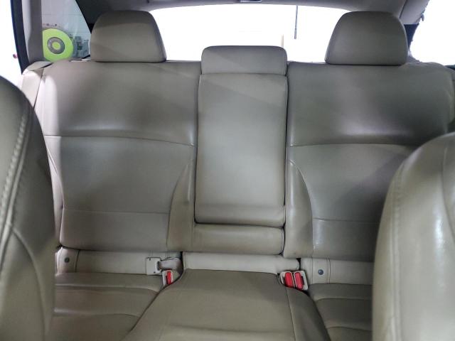 Снимка 10 от търг – 2015 SUBARU OUTBACK 2. с VIN 4S4BSBNC1F3258208