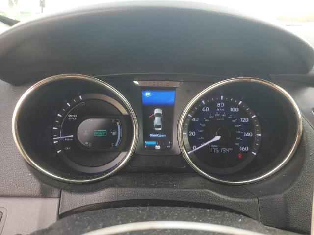 Photo 9 from auction – 2011 HYUNDAI SONATA HYB with VIN KMHEC4A43BA002257
